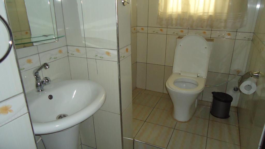 Wadoma Royale Hotel Kumasi Oda fotoğraf