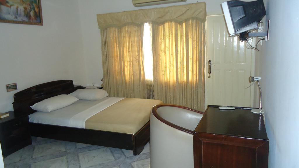 Wadoma Royale Hotel Kumasi Oda fotoğraf
