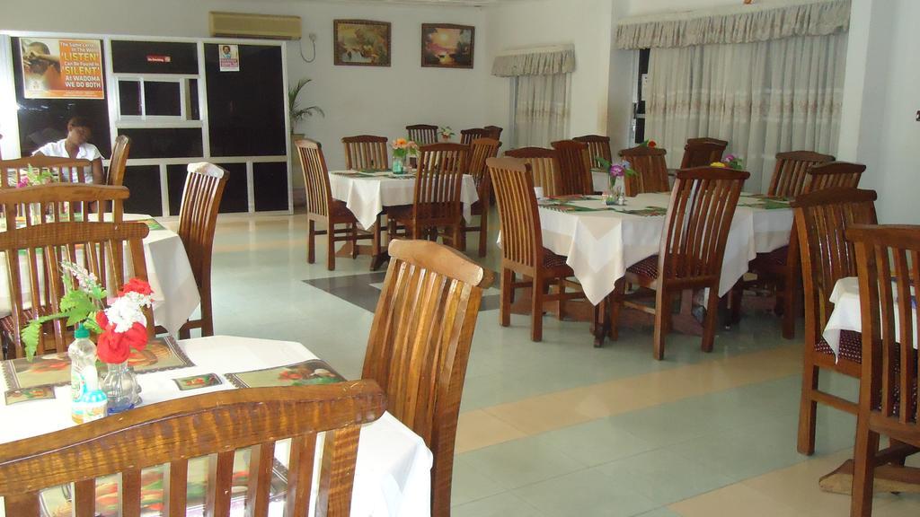 Wadoma Royale Hotel Kumasi Dış mekan fotoğraf