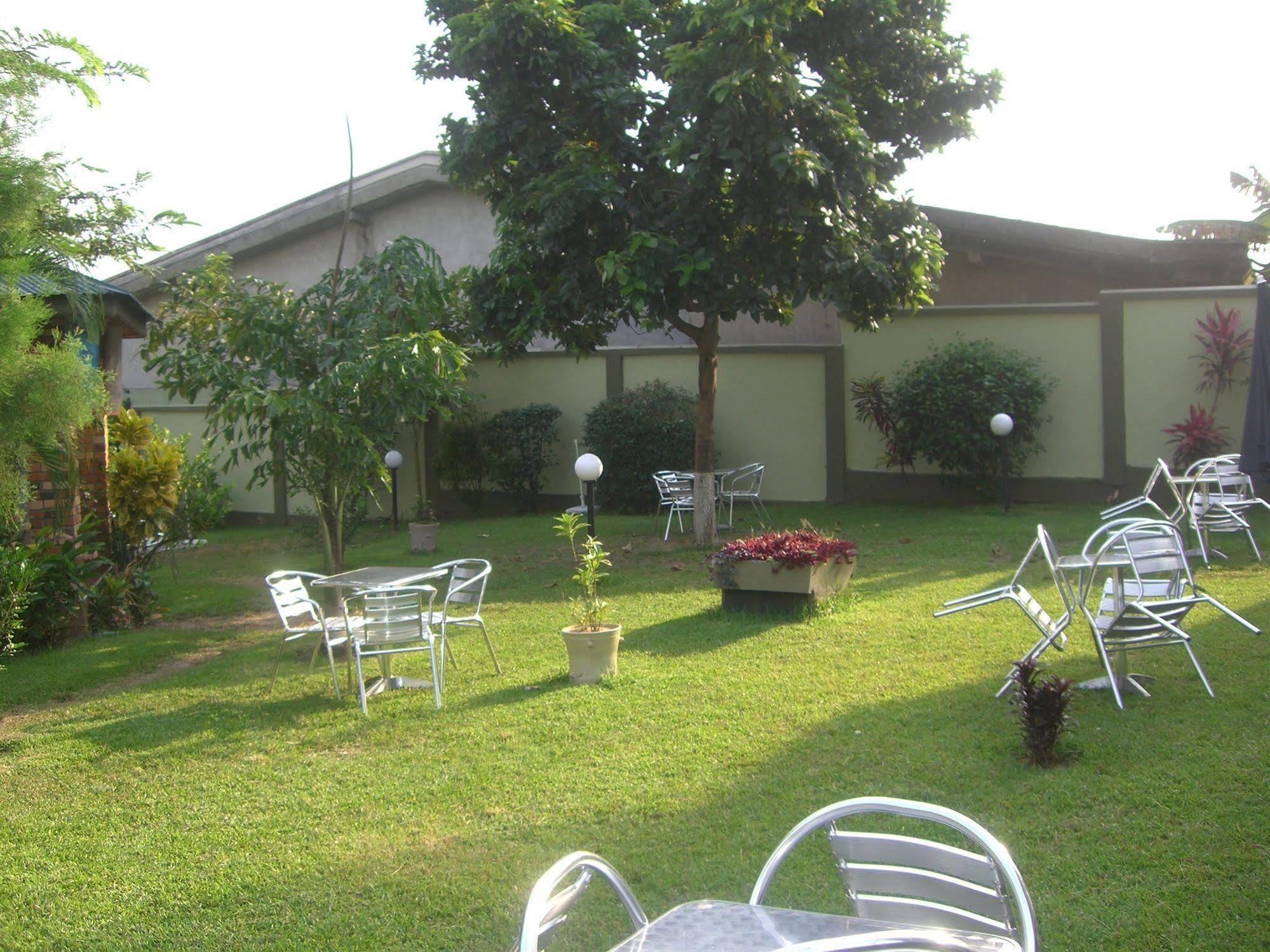 Wadoma Royale Hotel Kumasi Dış mekan fotoğraf
